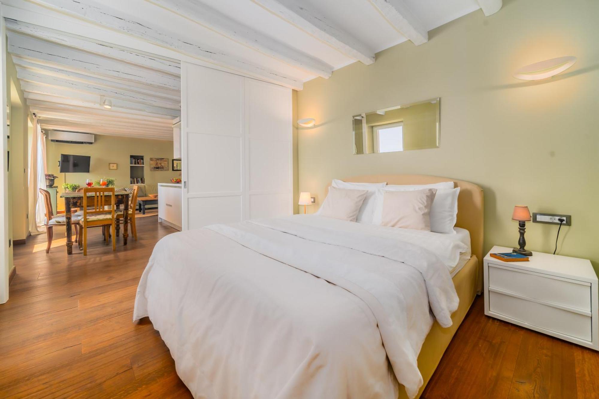 Apartment Mediterraneo Rovinj Exteriör bild