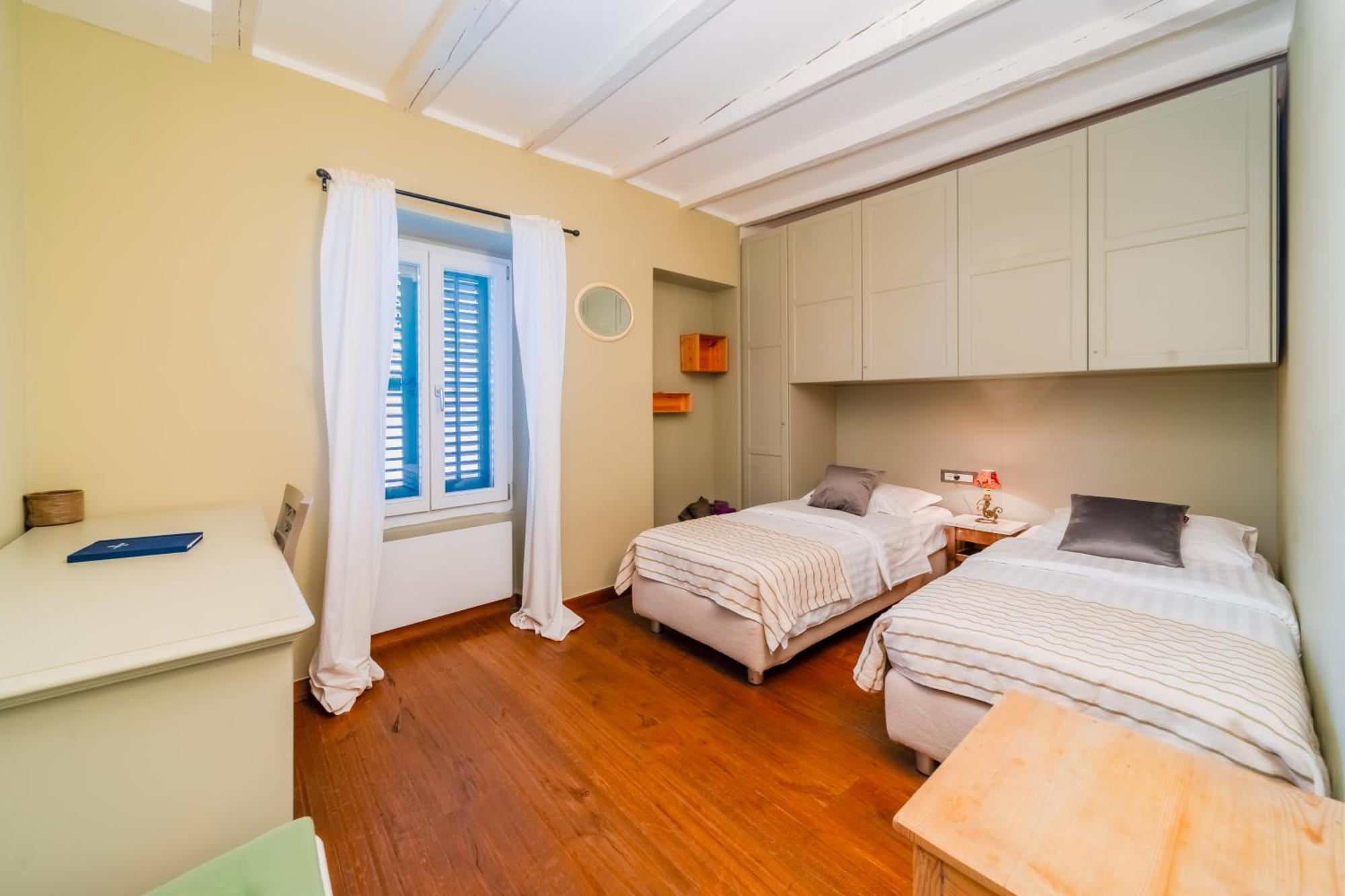 Apartment Mediterraneo Rovinj Exteriör bild